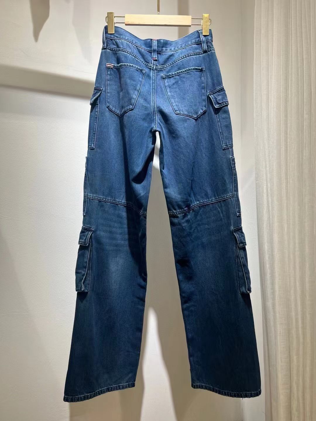 AO Cay Baggy Cargo Jeans
