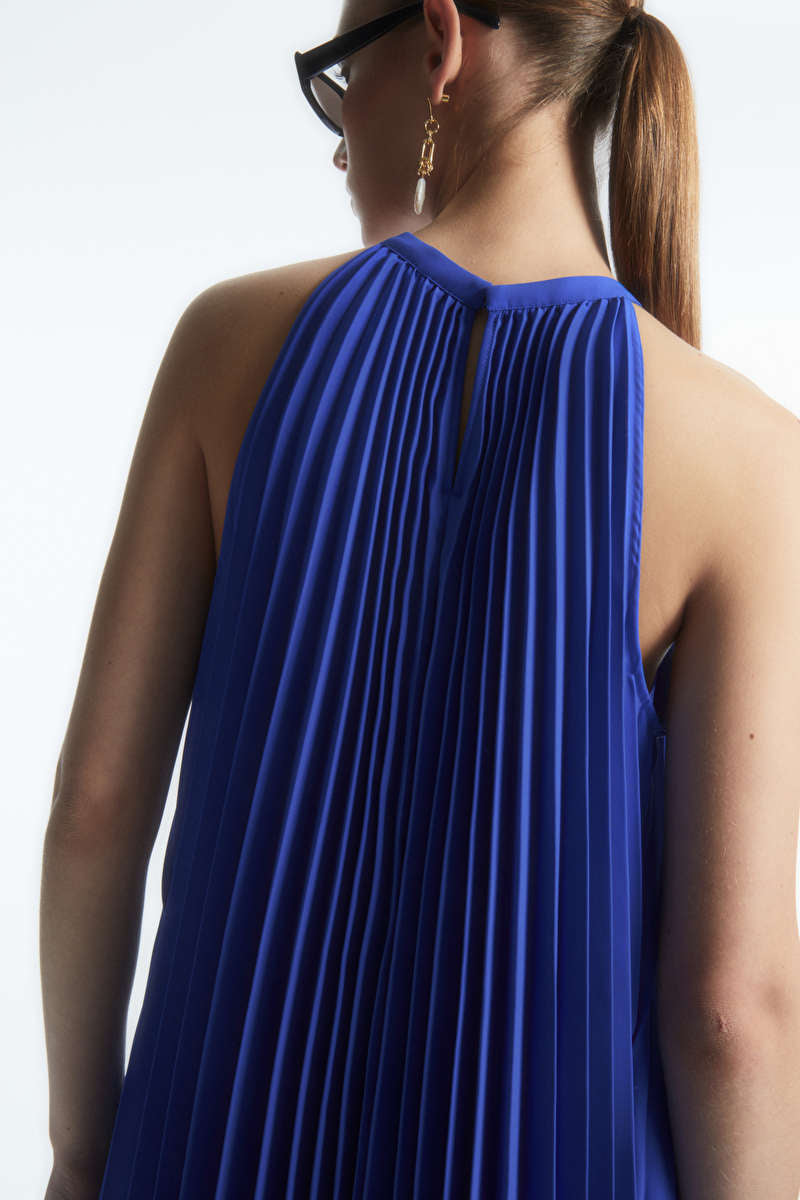 Cs Pleated Halter Neck Midi Dress