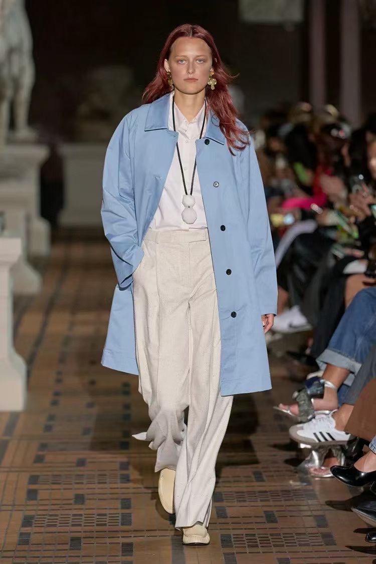 MM Vanda Single Breasted Trench Coat Jacket