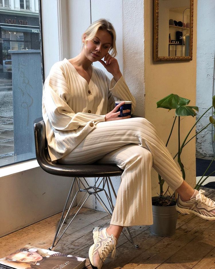 Ttm Vinci Ribbed Cardigan & Pant Set