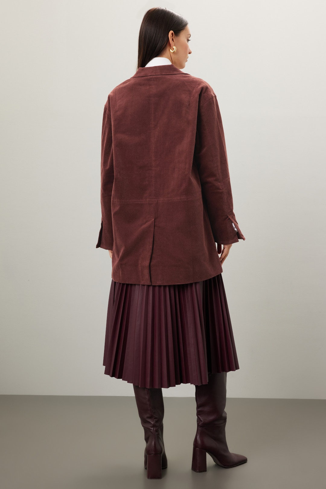 AA Immi Oversized Corduroy Blazer