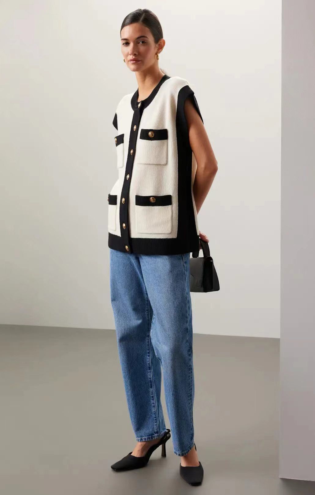 Sndr Loose Sleeveless Coatigan