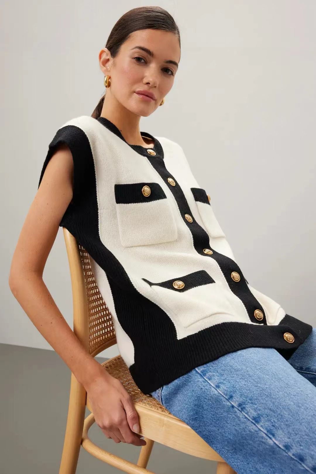 Sndr Loose Sleeveless Coatigan