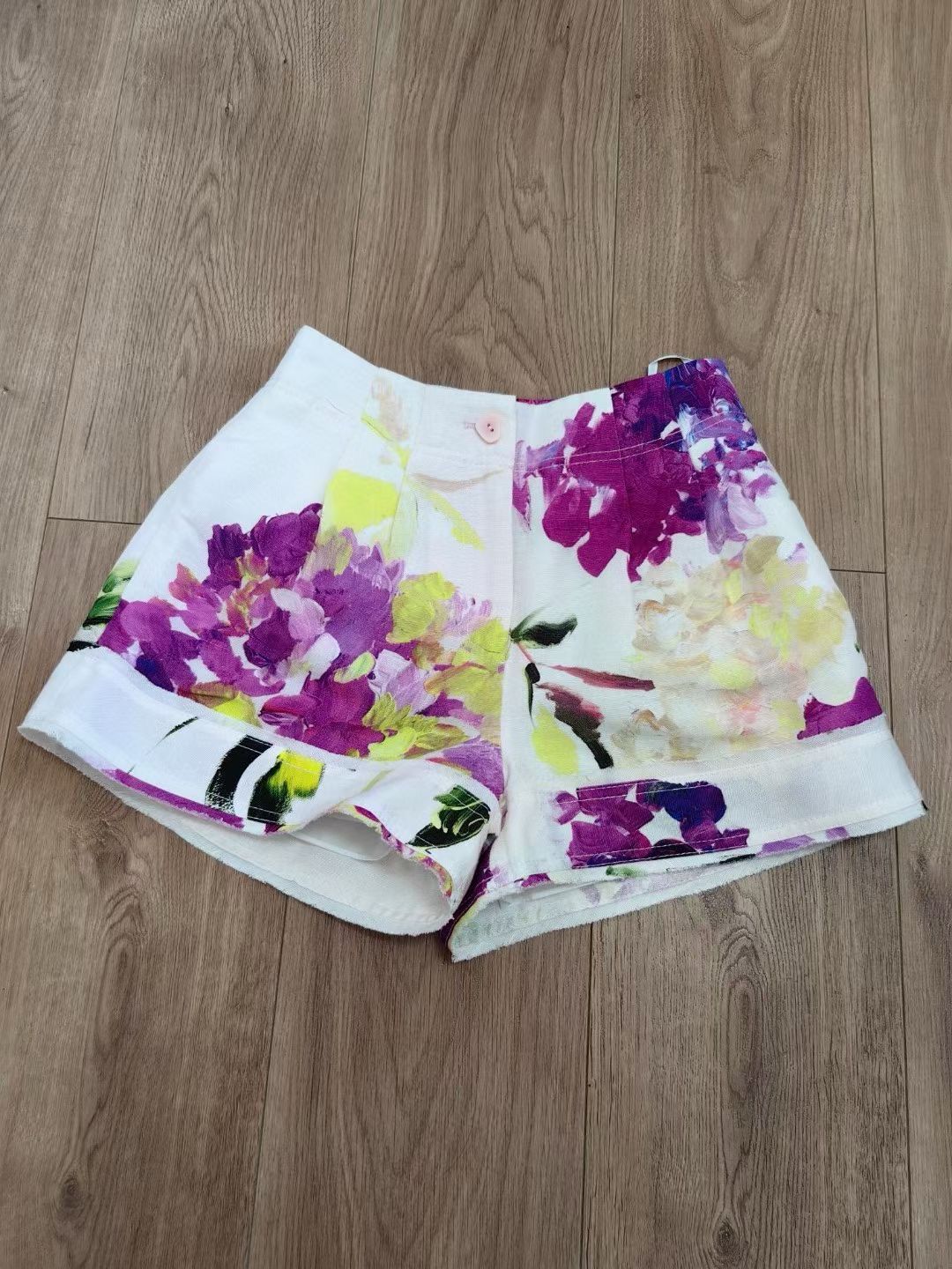 Aj Tiana Tailored Short