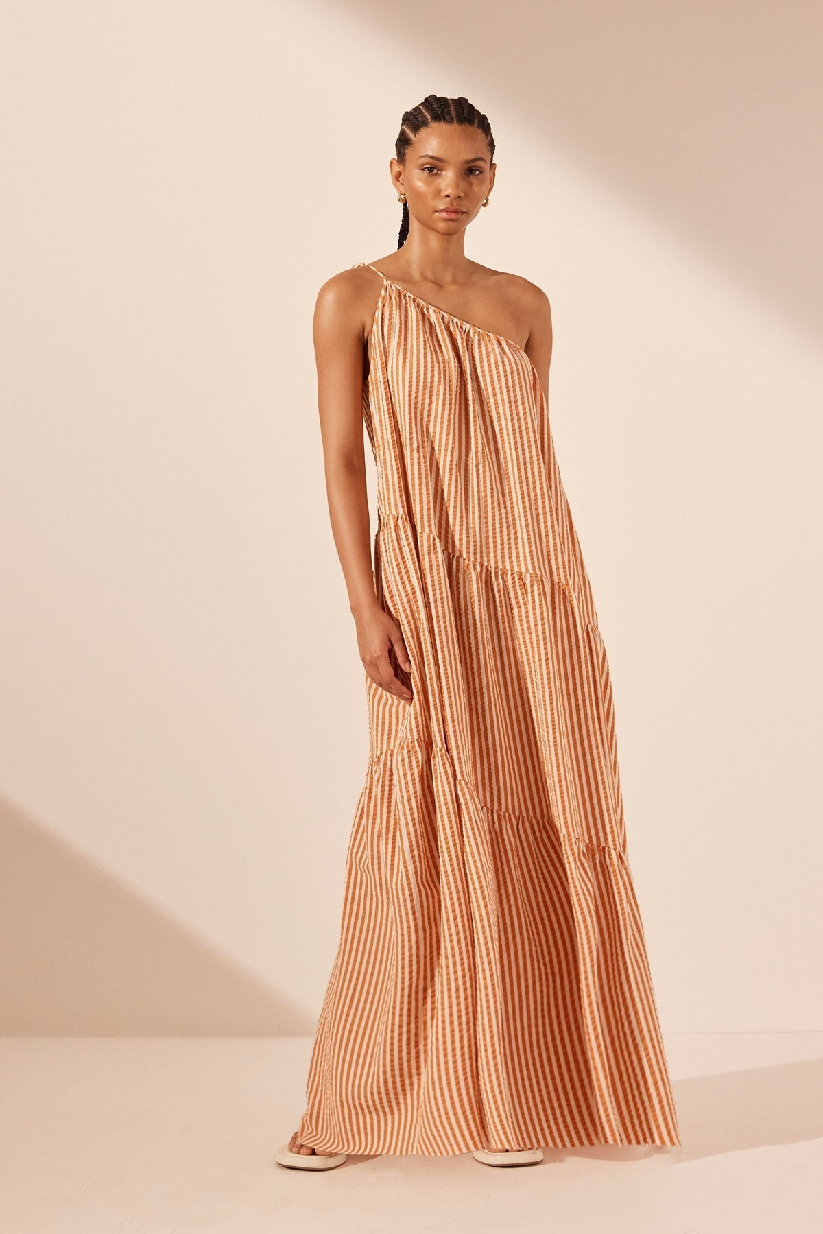 SJ Hele One Shoulder Tiered Maxi Dress