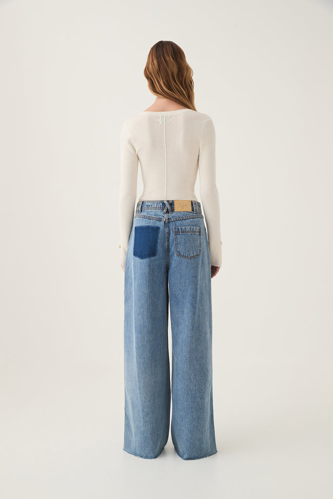 Aj Outline Denim Jeans