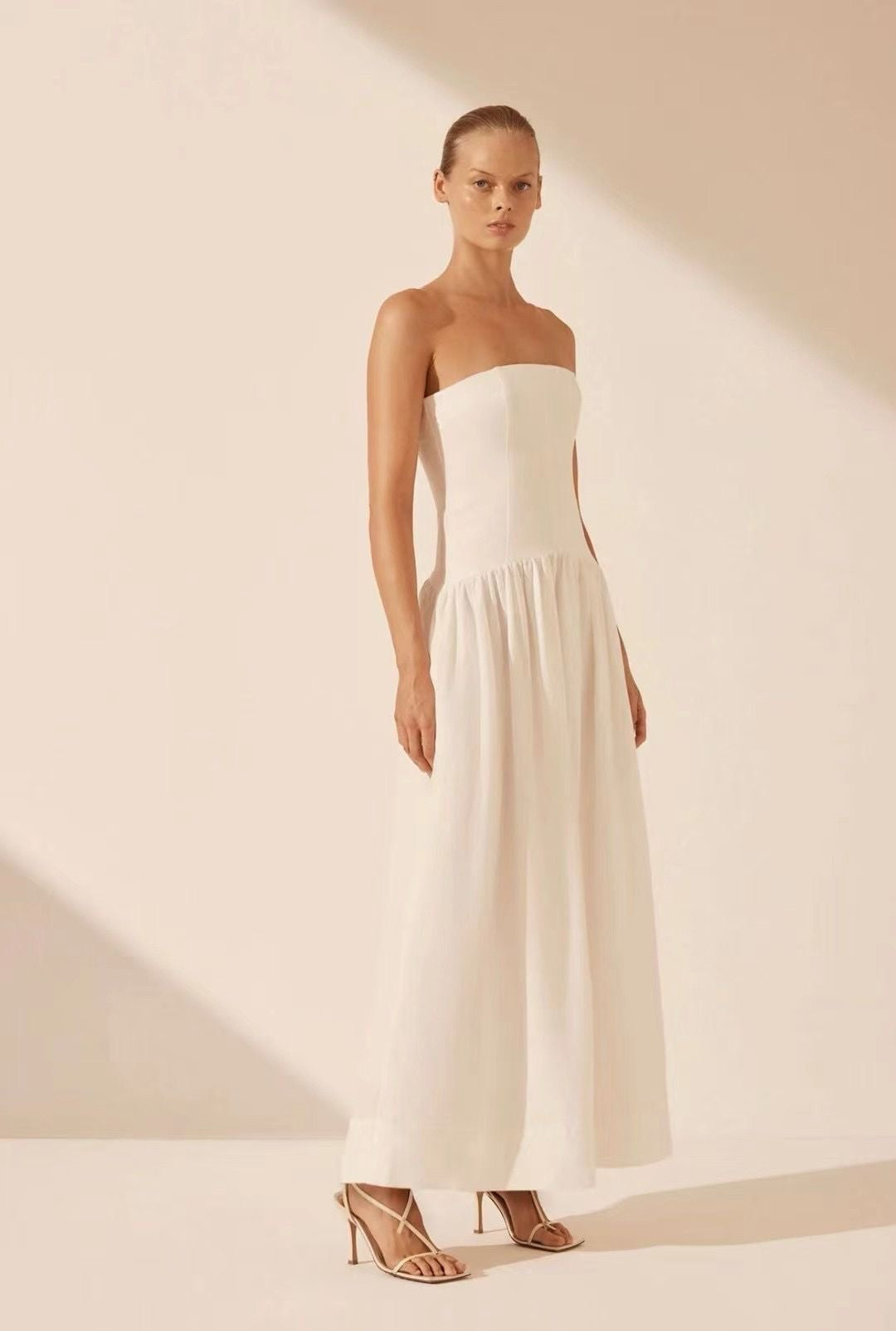 SJ Linen Strapless Panelled Midi Dress