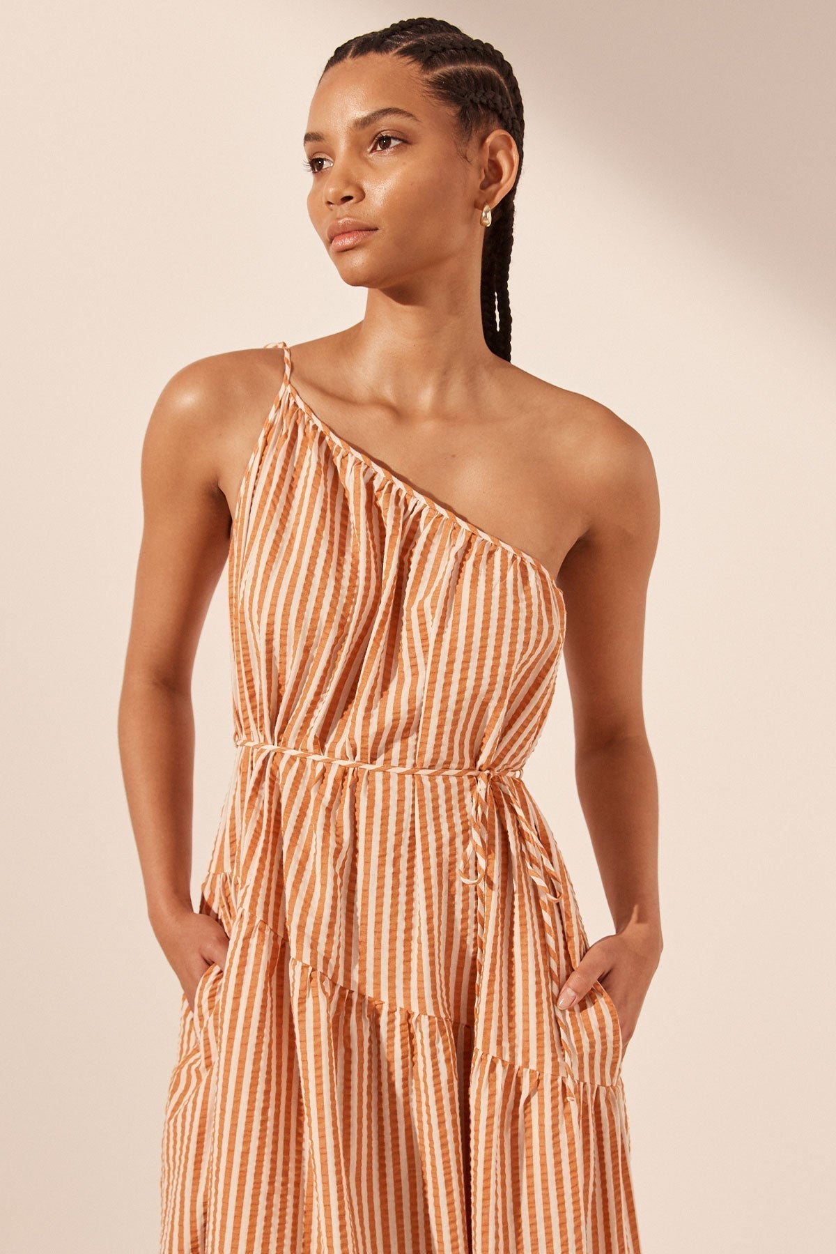 SJ Hele One Shoulder Tiered Maxi Dress