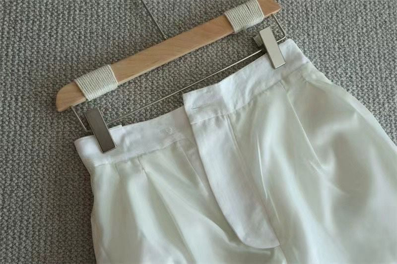 MW Dana Vest & Solea Linen Pants