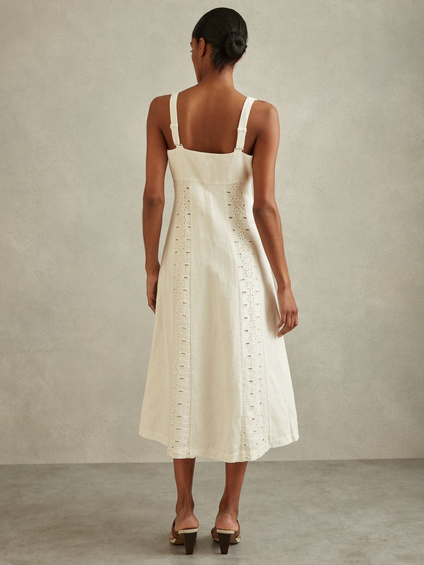 Rss Clarice Linen Broderie Midi Dress