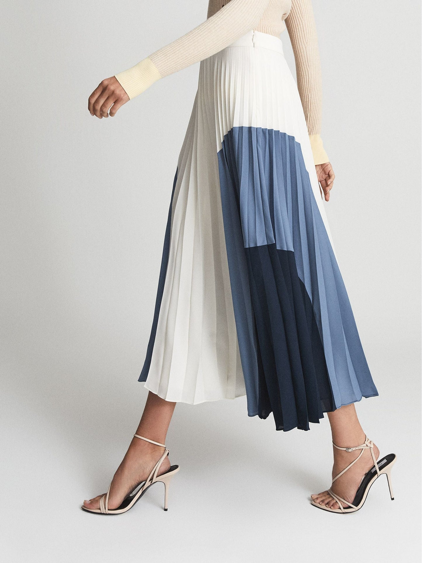 Rss Murphy Pleated Midi Skirt